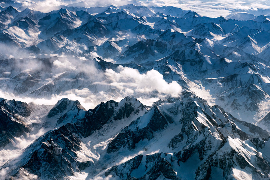 1-himalaya-mountains-winter-snow-landscape.jpg