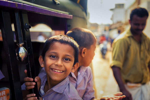 india-cochin-people-boy-smile-people-vanheijst.jpg 