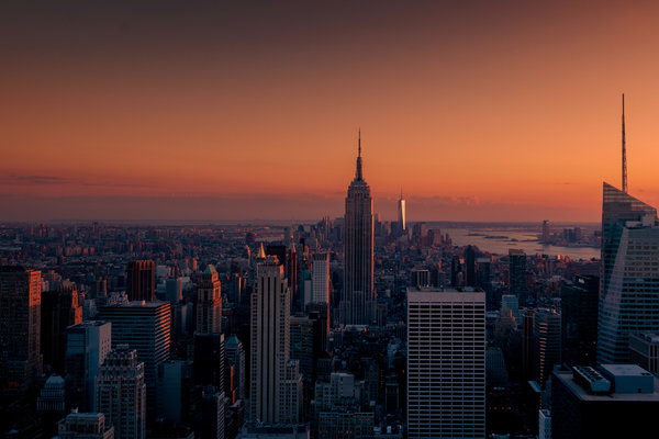 new-york-manhattan-sunset-the-rock-empire-state-building-vanheijst.jpg 