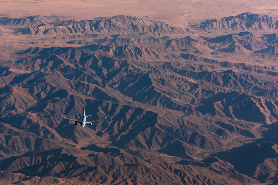 3-tui-767-afghanistan-air2air.jpg