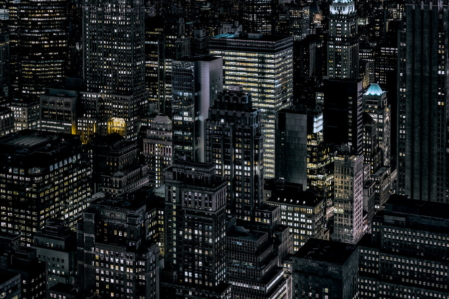 8-manhattan-night-buildings-city-new-york-windows-sin-city-version.jpg