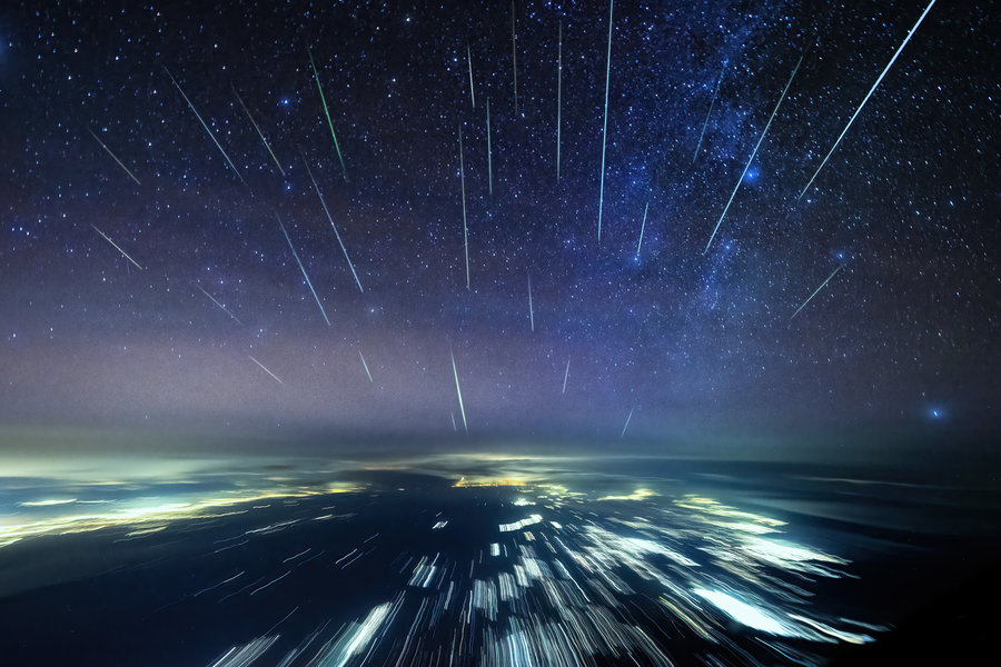 1.3-meteor-shower-geminid-night-copy.jpg