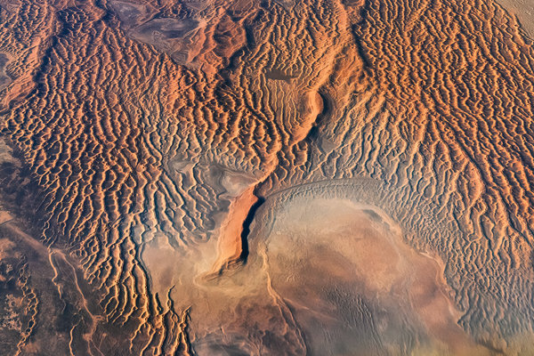 3.2-Uzbekistan-desert-landscape.jpg 