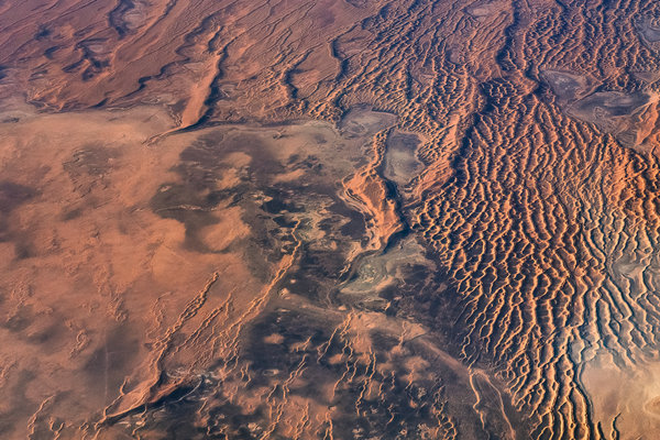 3.3-Uzbekistan-desert-landscape.jpg 