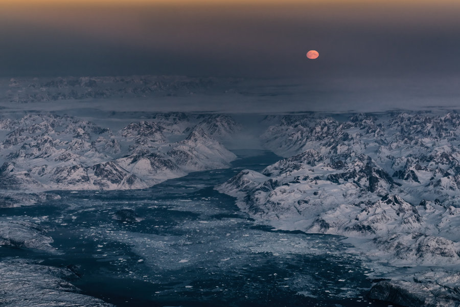 13.2-greenland-groenland-moonrise--glacier.jpg